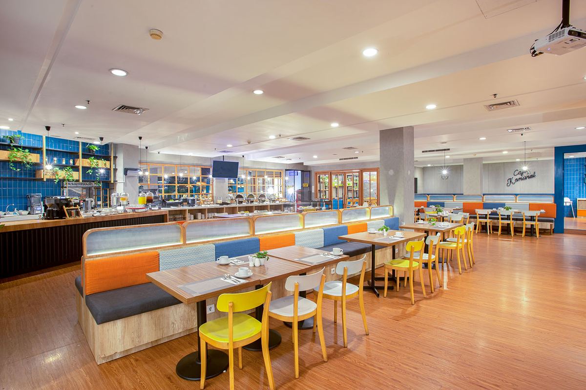 1O1 URBAN Jakarta Kelapa Gading photo 3